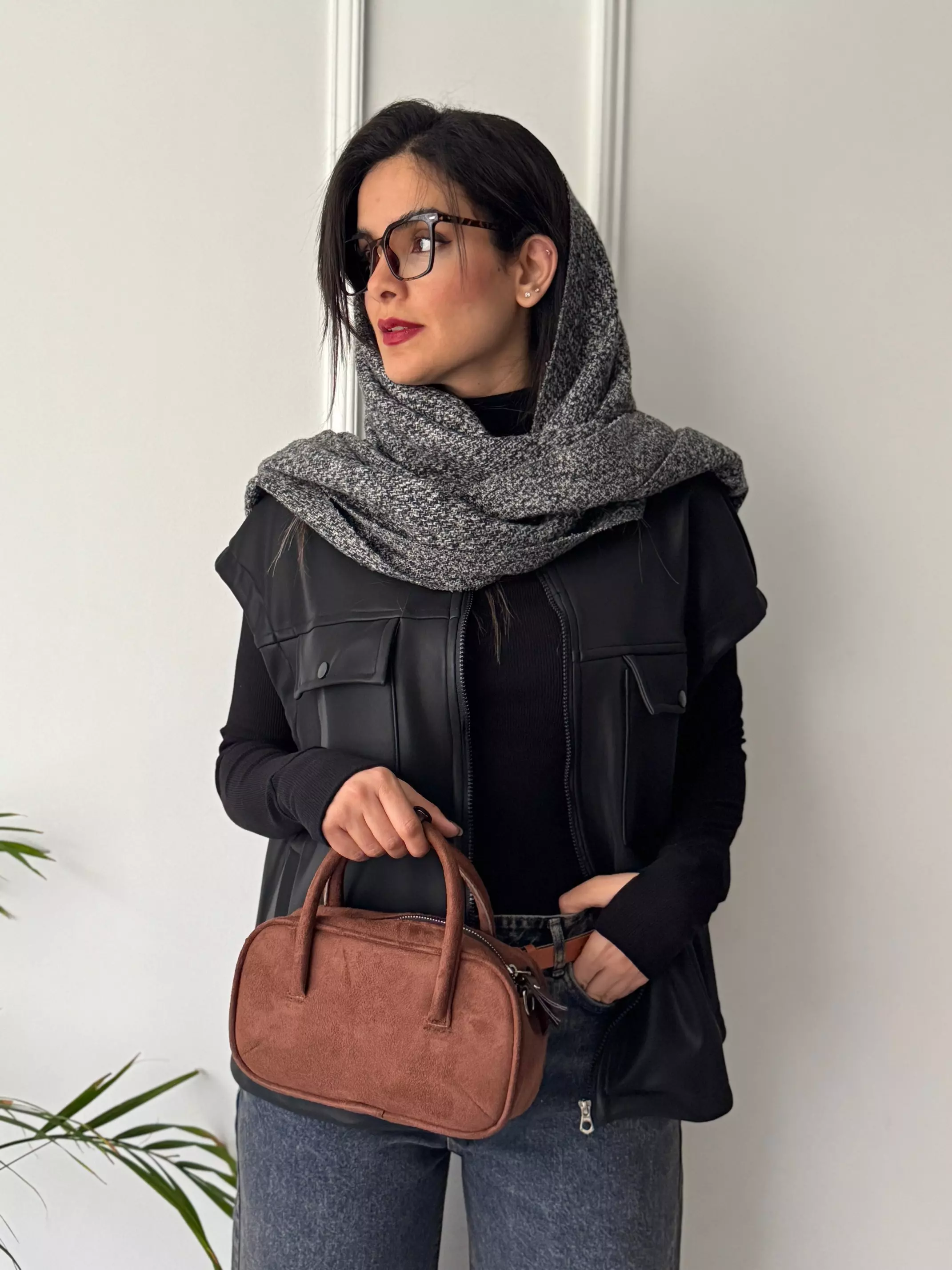 وست چرم اسپرت